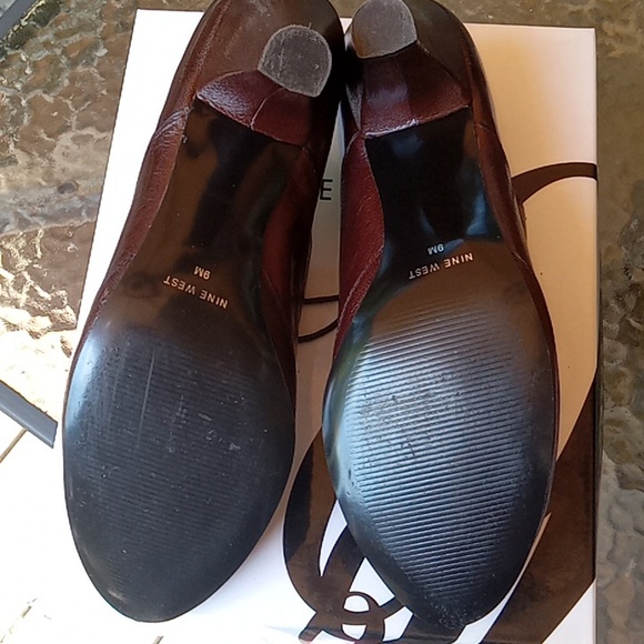 SALE--Woman's shoes (Bundle of 2) PRICE FIRM - Picture 5 of 5